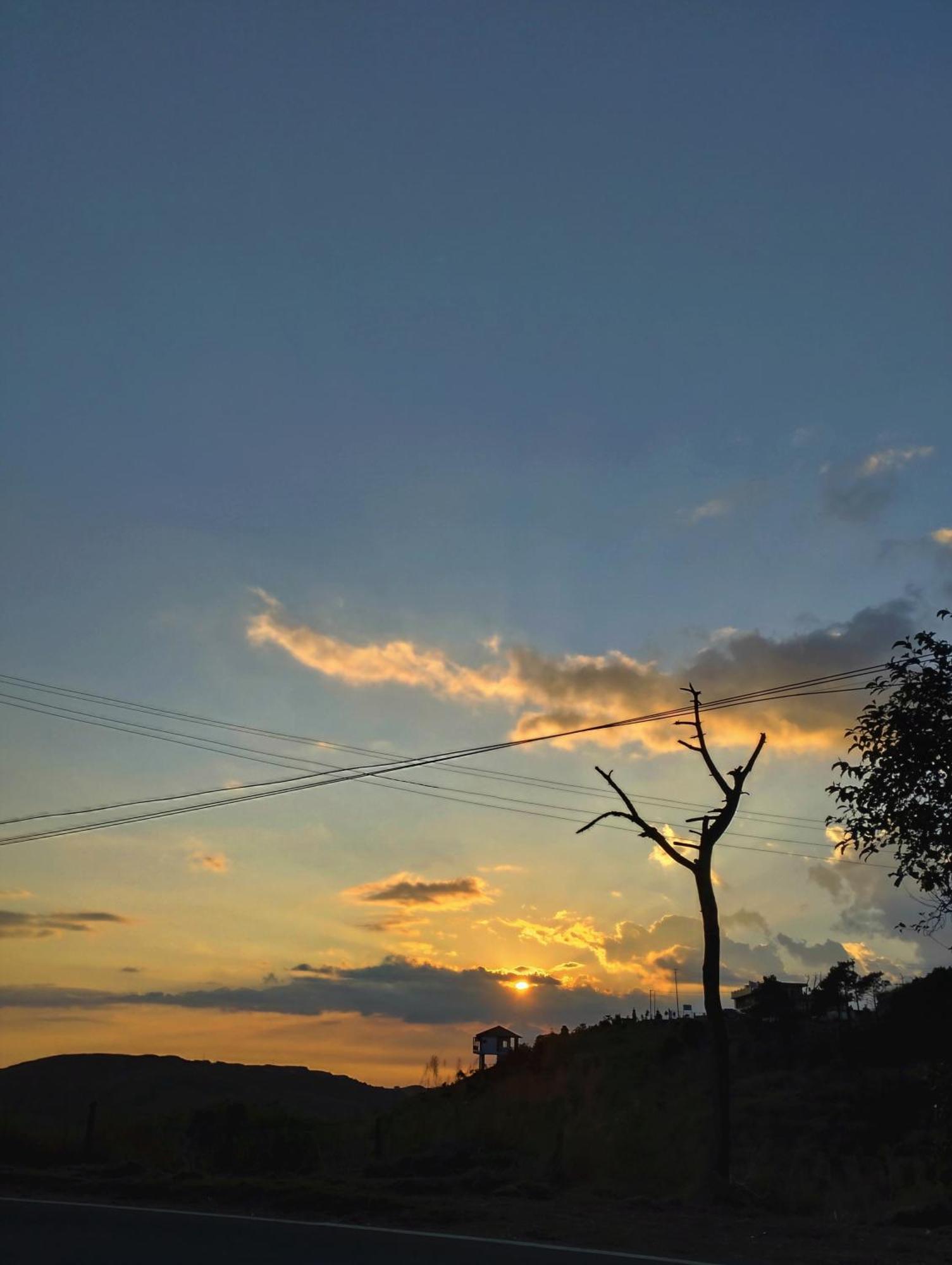 Sunset View Guest House Cherrapunji Bagian luar foto